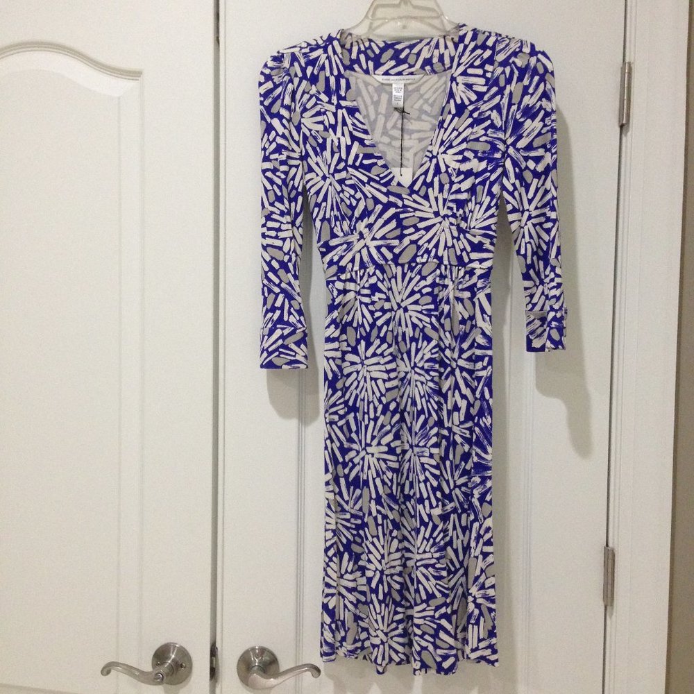 Authentic Diane von Furstenberg Consuelo Silk Print Dress